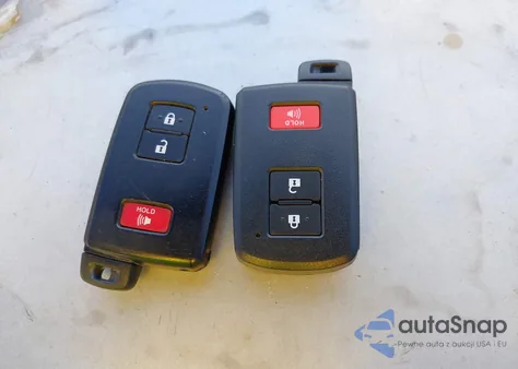 2017 Toyota Tacoma Trd Sport z USA, uszkodzony, nr VIN 3TMDZ5BN4HM028678